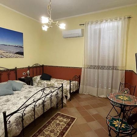Casa Vacanze Da Anna Apartment Sulmona Exterior photo
